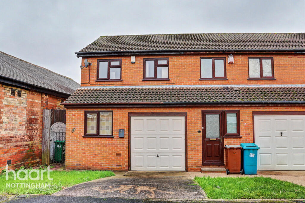 St Augustines Close, New Basford, Nottingham photo 2