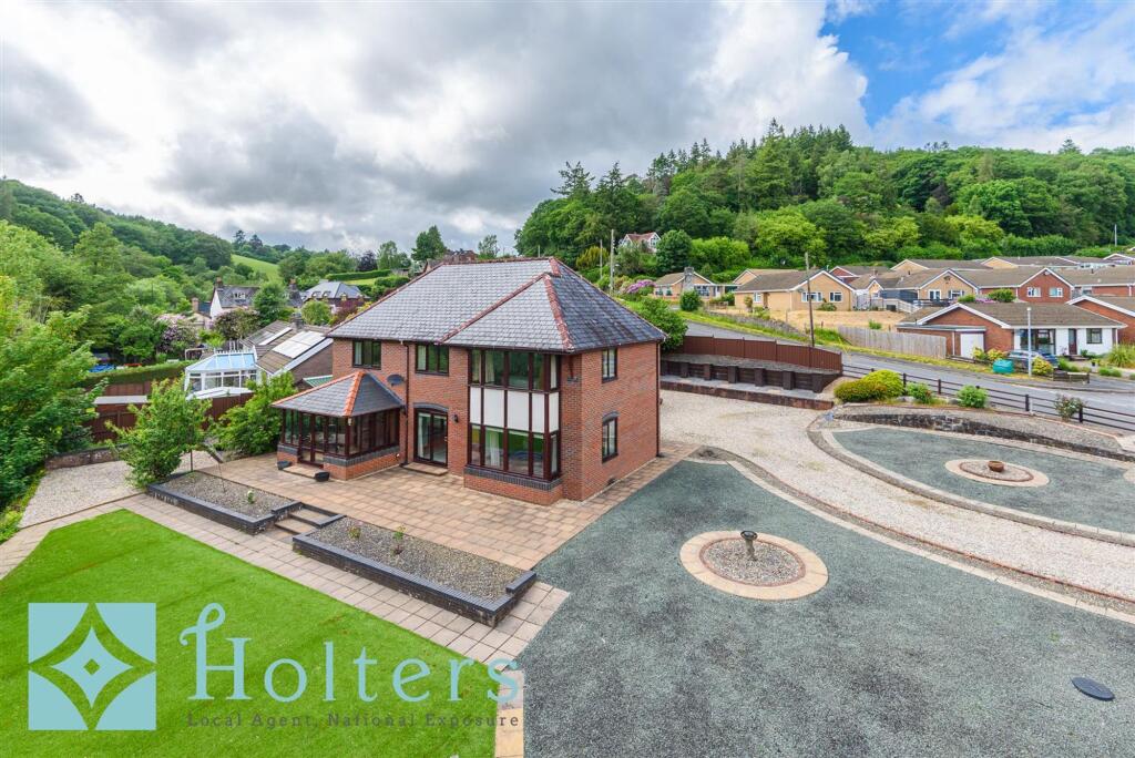 Main image of property: Cored-Y-Felin, 3 Llys Clywedog Llanidloes SY18 6HW