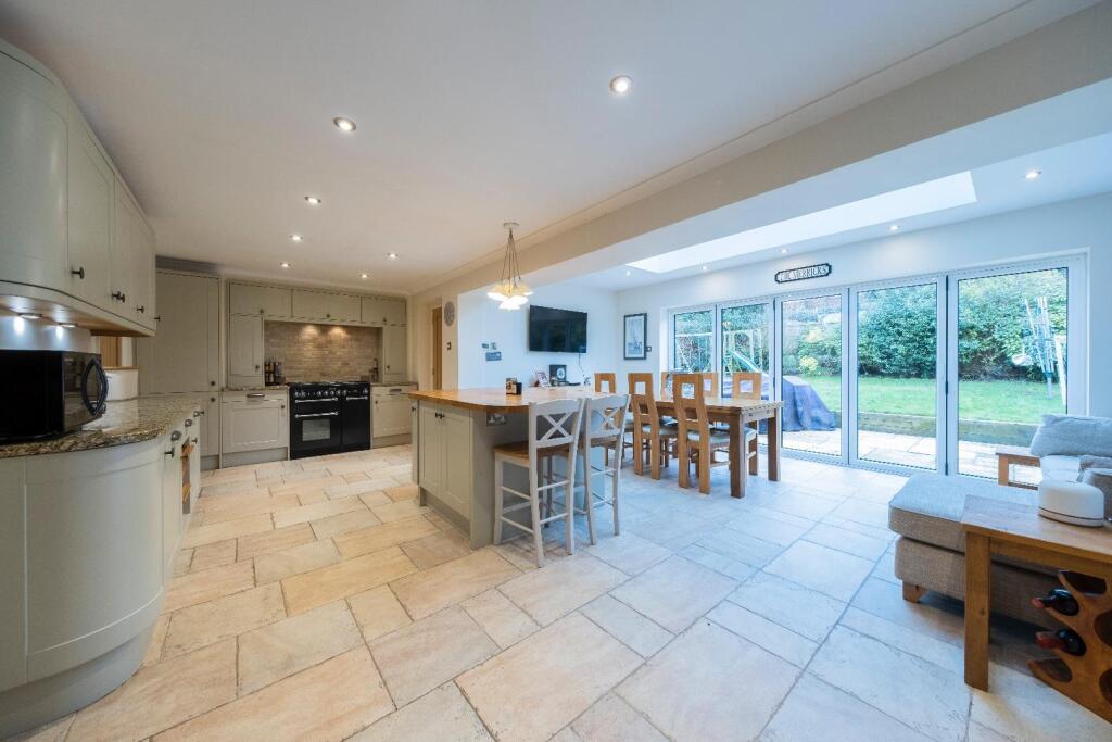 Orchard Way, Kelsall photo 2