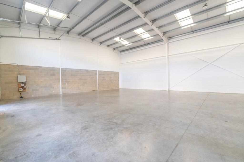 Main image of property: 10A & 10B Solent Trade Park, Solent Road, Havant, PO9 1JH