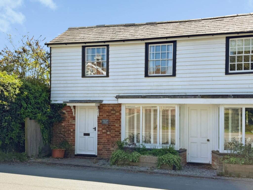 Main image of property: IDEN GREEN