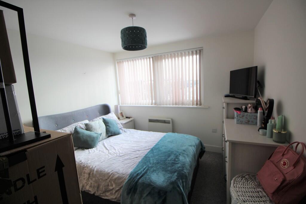 St James Place, Colchester - View 4