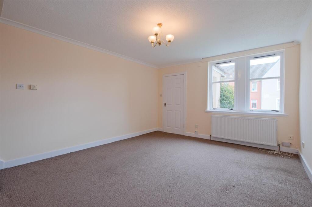House in Glasgow, South Lanarkshire - View 3