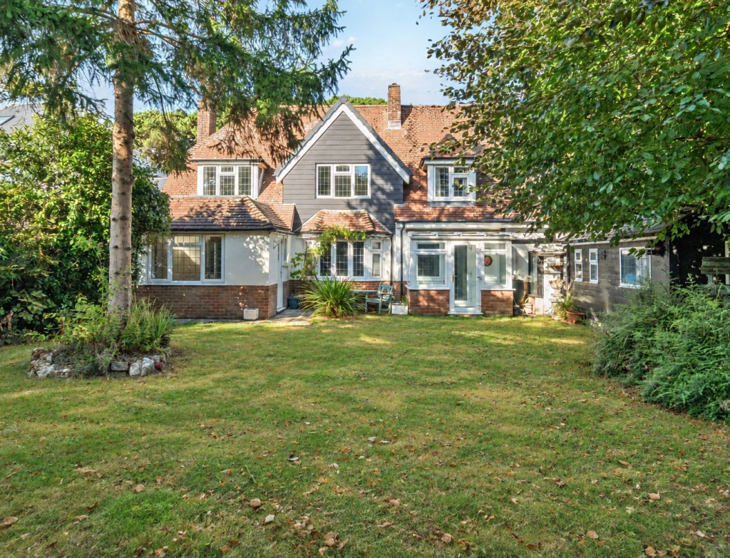 House in New Forest, Old Milton, New Milton - View 3