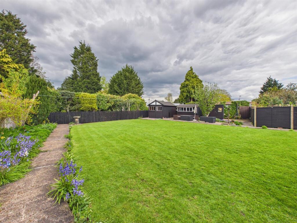 Middleton Avenue, Littleover, Derby photo 4