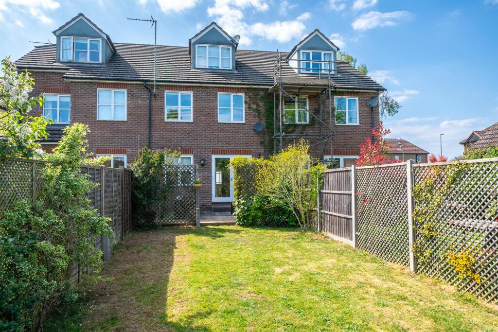 Additional image 34 of Longacres, St. Albans