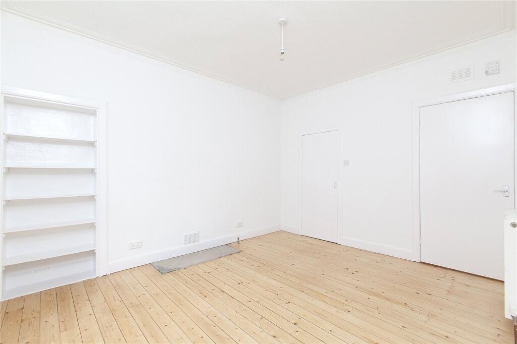 Apartment in Edinburgh, Fort, Leith Harbour & Newhaven - View 3