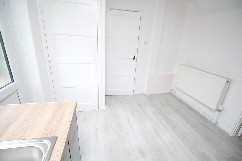 House in Rotherham, South Yorkshire - View 3