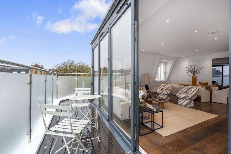 3 bedroom flat for rent