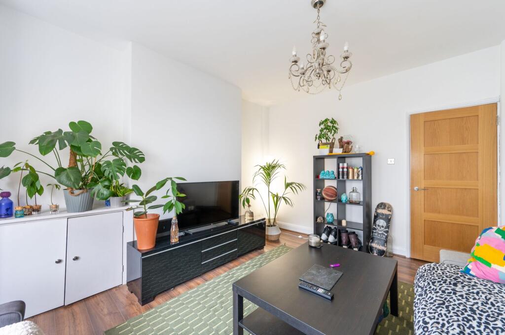 Apartment in London - View 6