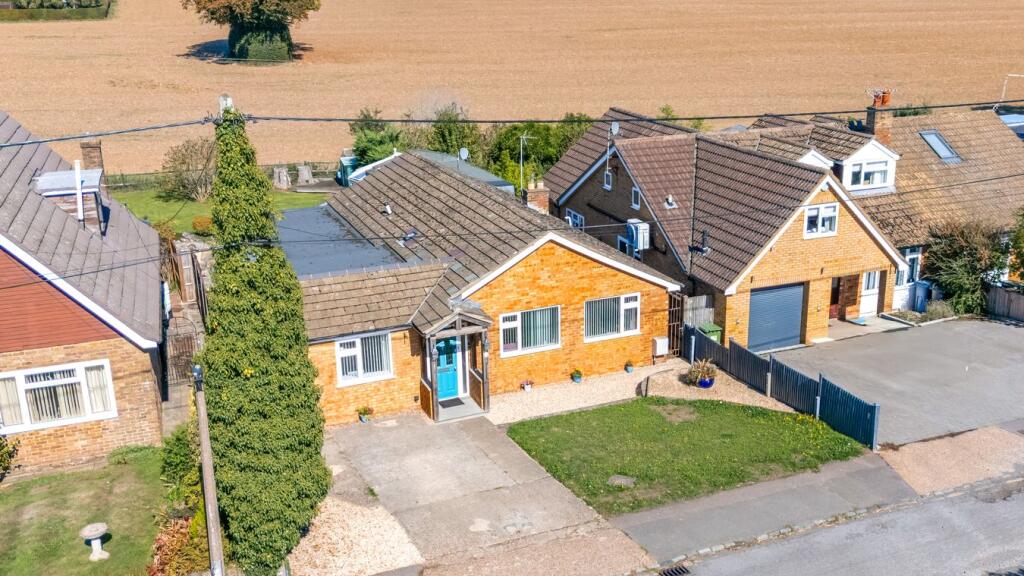 Main image of property: Hogg Lane, Holmer Green, HP15