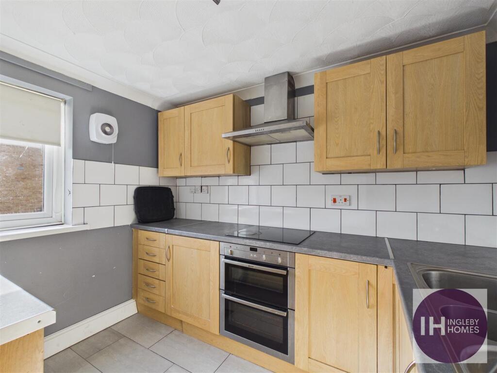 Apartment in Thornaby-on-Tees, Harewood Park, Thornaby - View 2