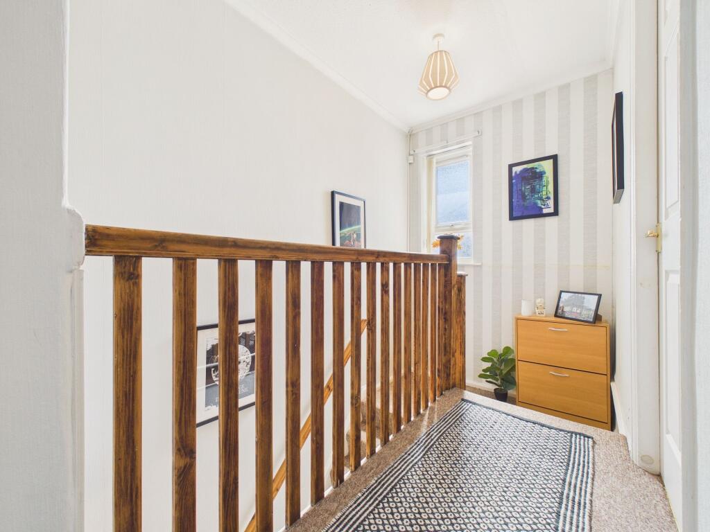 House in Gateshead, Deckham - More