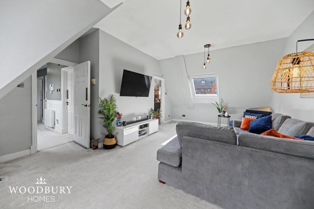 Apartment in Epping Forest, Buckhurst Hill - View 5
