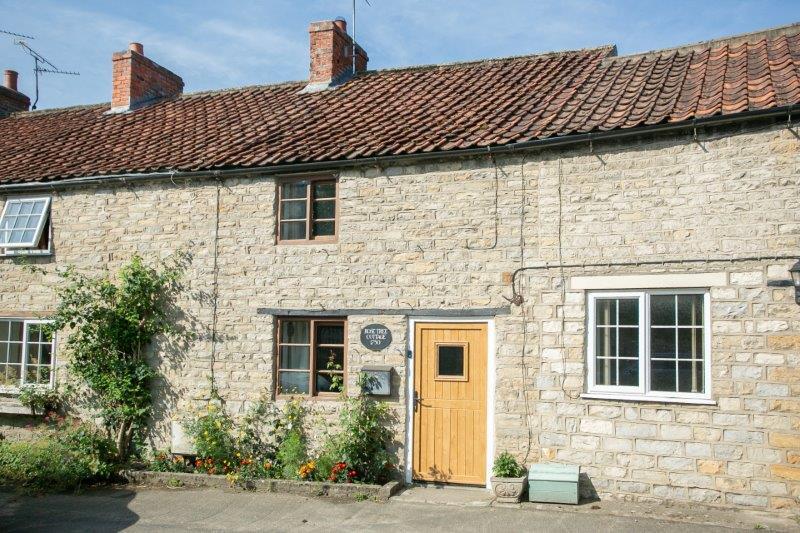 Main image of property: High Street, Nawton, Beadlam