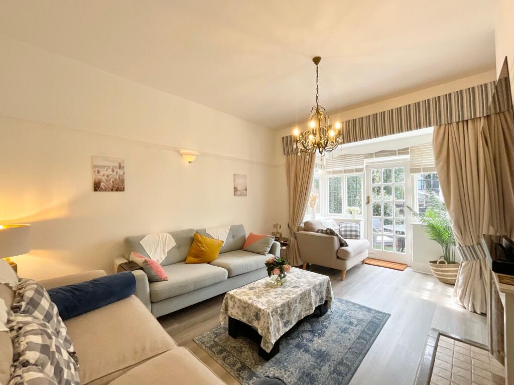 House in Stoke-on-Trent - More