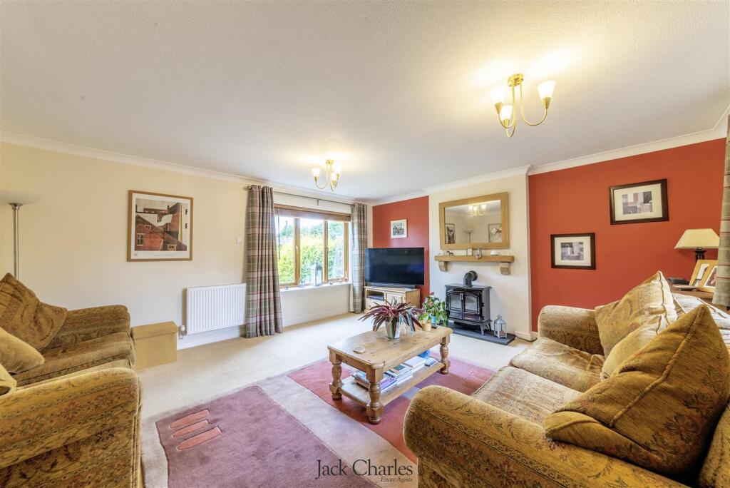 House in Tonbridge - View 5
