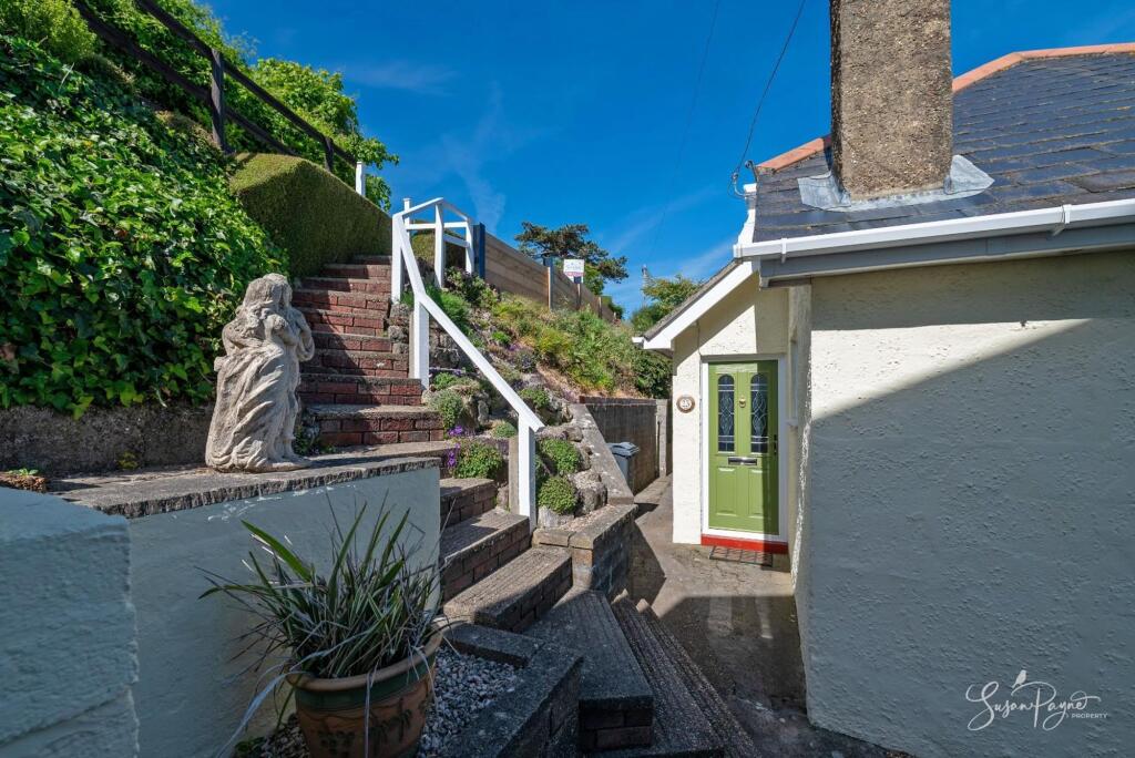 House in Portsmouth - View 3