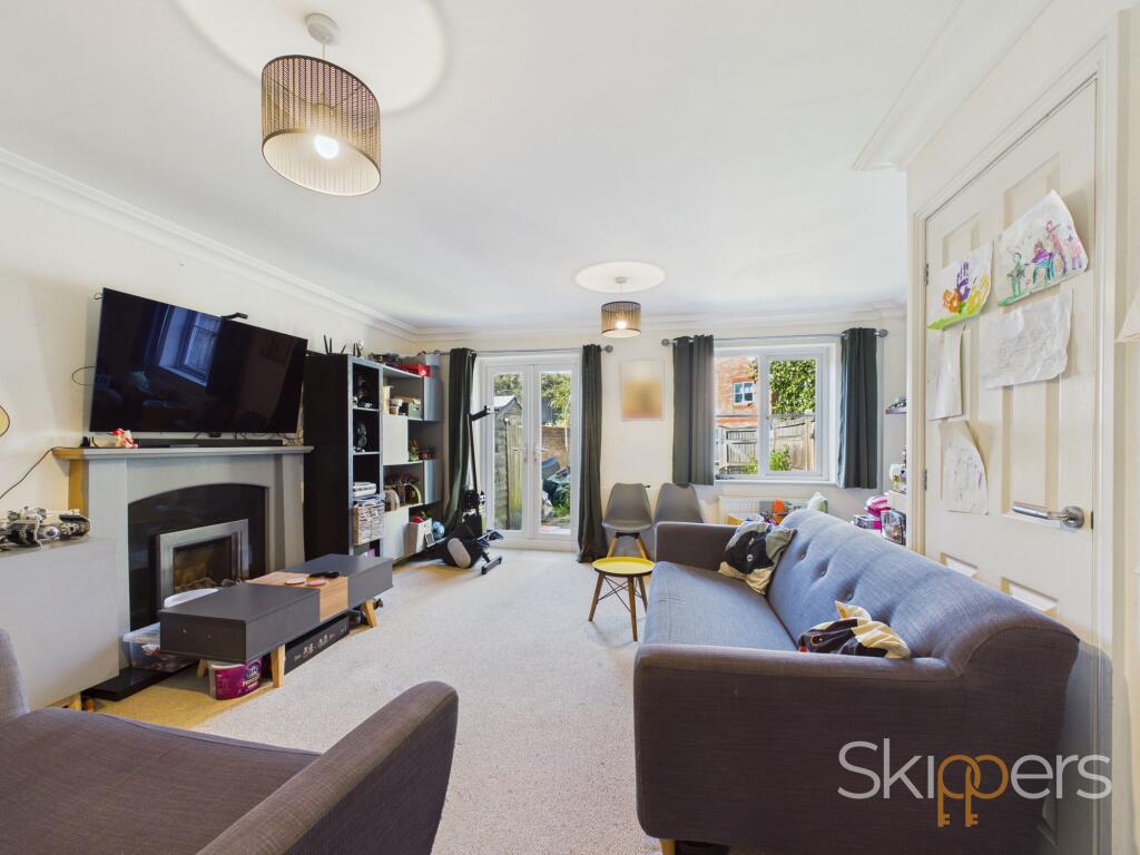 House in Tonbridge - More