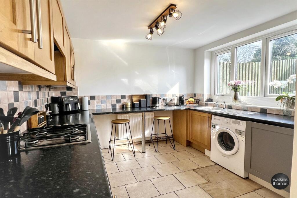 Merryhill Crescent, Hereford, HR2 photo 4
