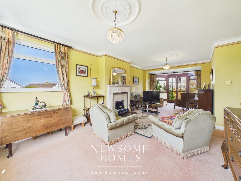 House in Gorsedd, Saith Ffynnon, Whitford - More