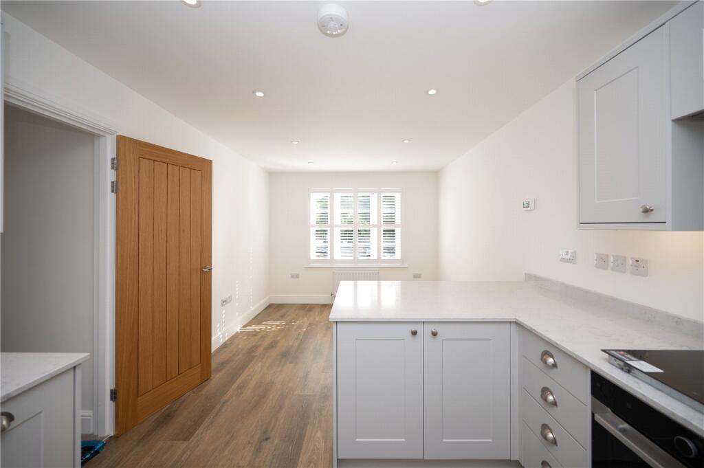 Main image of property: Harpenden Road, St Albans