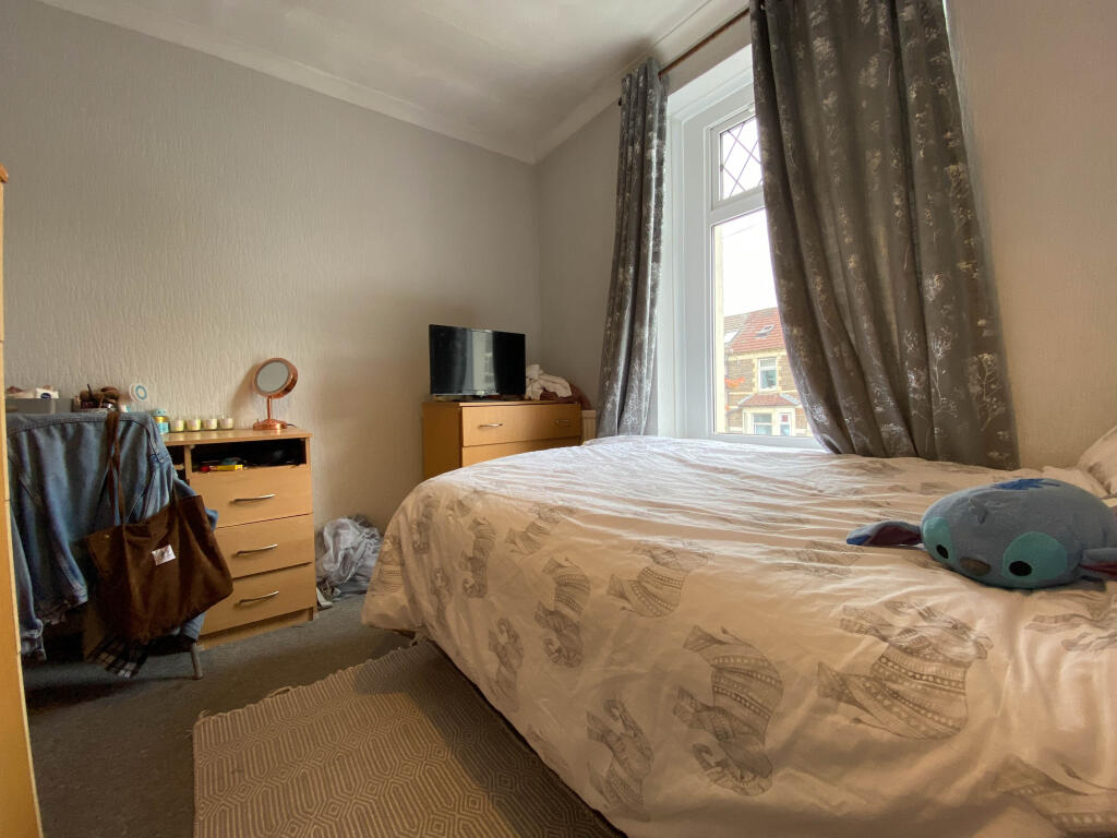 House in Cardiff, Maindy, Cathays - View 4