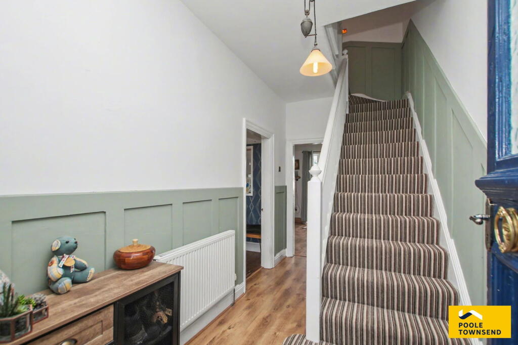 Empress Drive, BARROW-IN-FURNESS, LA14 3DZ photo 3