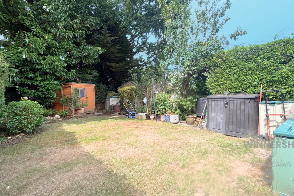 Harefield Close, Winnersh, Wokingham, Berkshire, RG41 5NP photo 2