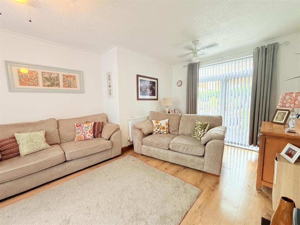 House in Tameside, Matley - View 5