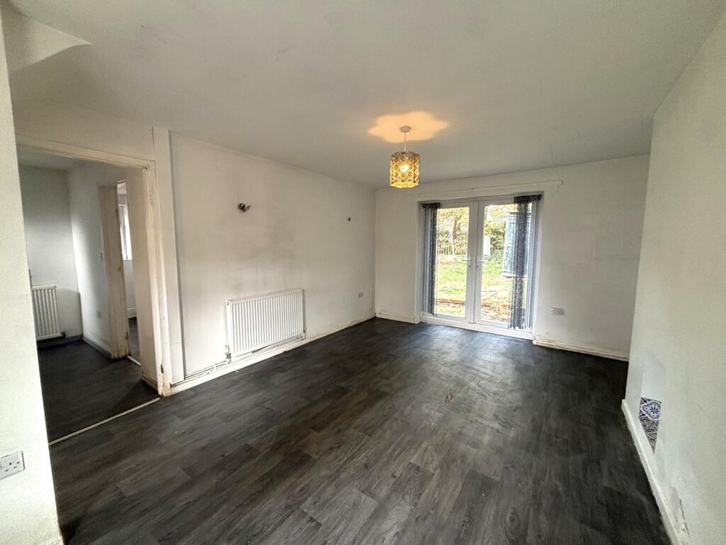 Shirley Grove, Gomersal, Cleckheaton, BD19 photo 3