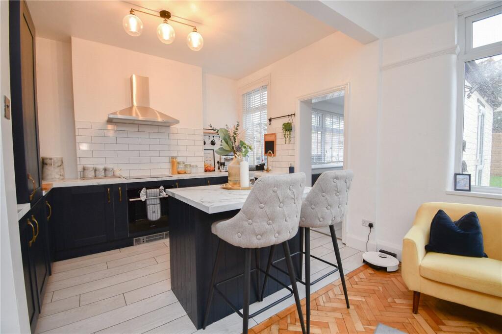 House in Wirral, Liverpool City Region - View 5