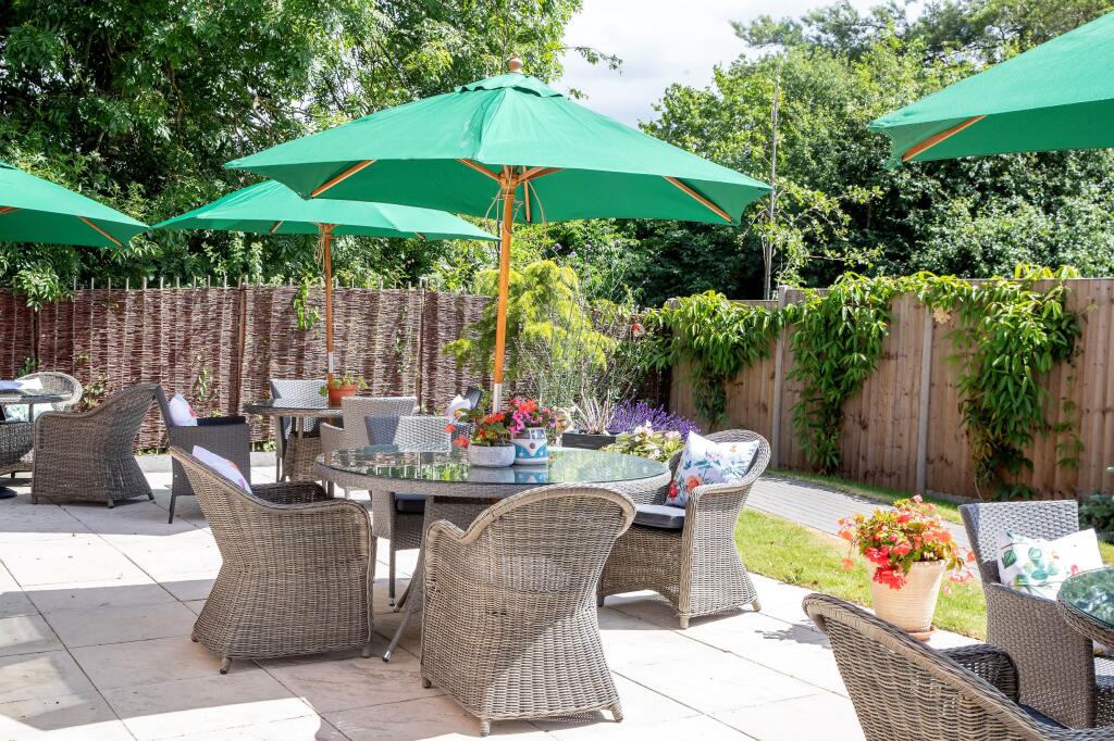 Main image of property: 1 Teedon Lane,
Olney,
Buckinghamshire,
MK46 4FS