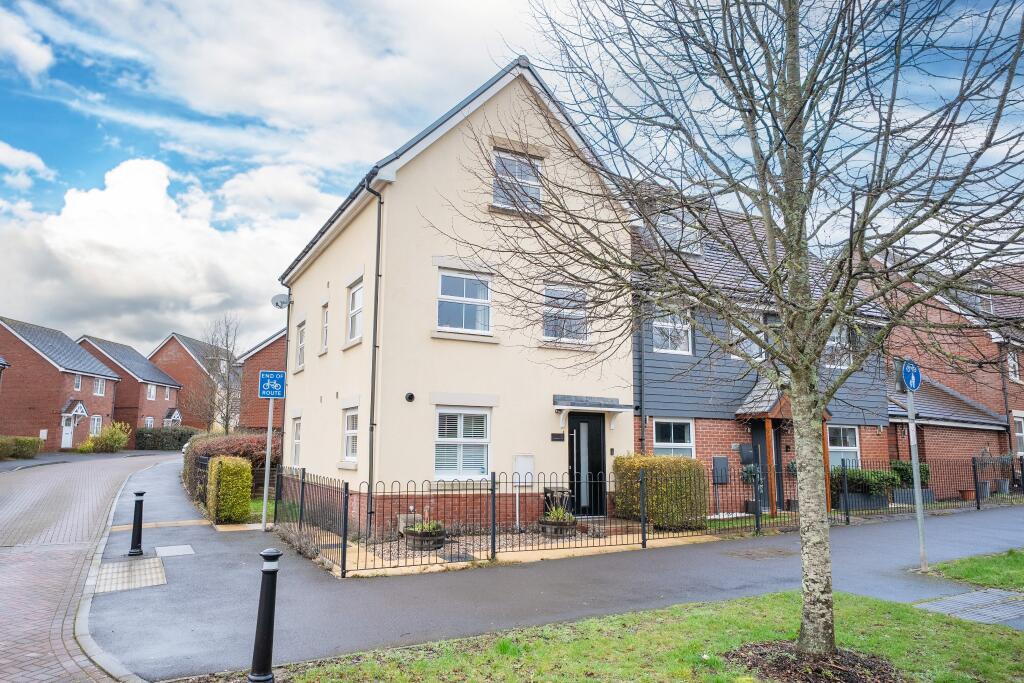 Main image of property: Woolwich Way, Andover, SP11 6RZ