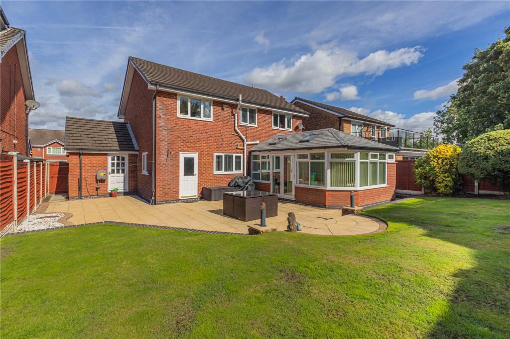 House in Rochdale, Captain Fold - View 4