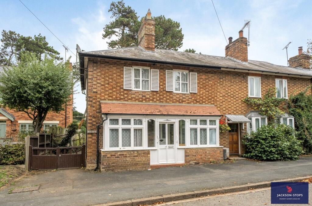 Main image of property: Watling Street, Little Brickhill, Buckinghamshire, MK17