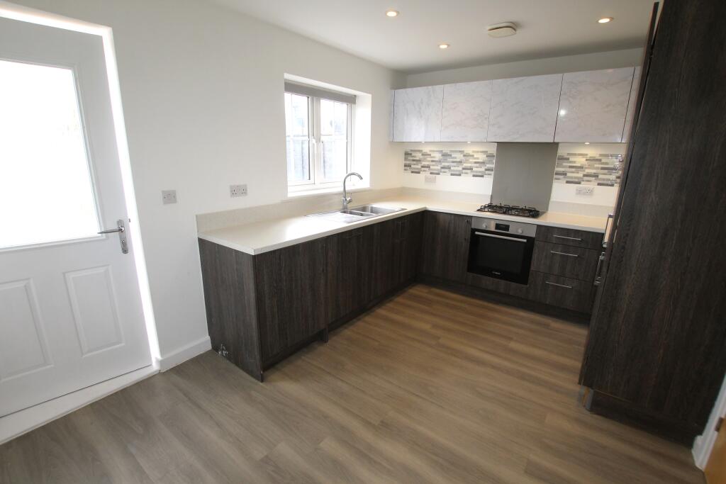 House in Tonbridge - More