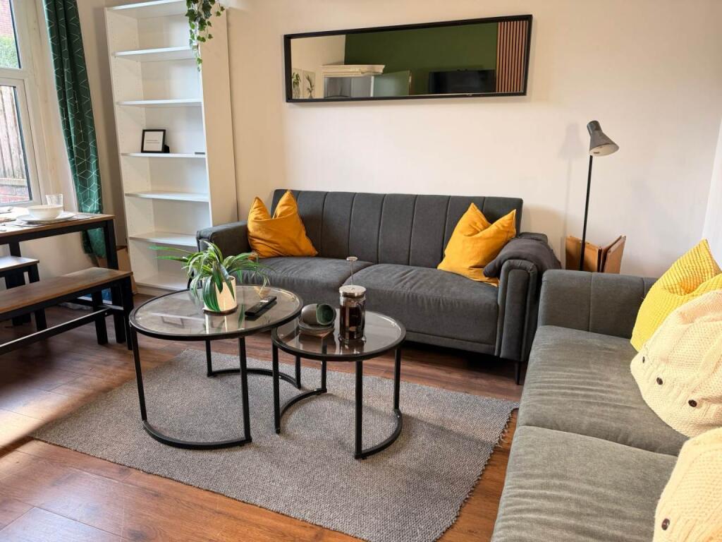 Main image of property: Aberdeen Walk (Room 5), Armley, Leeds