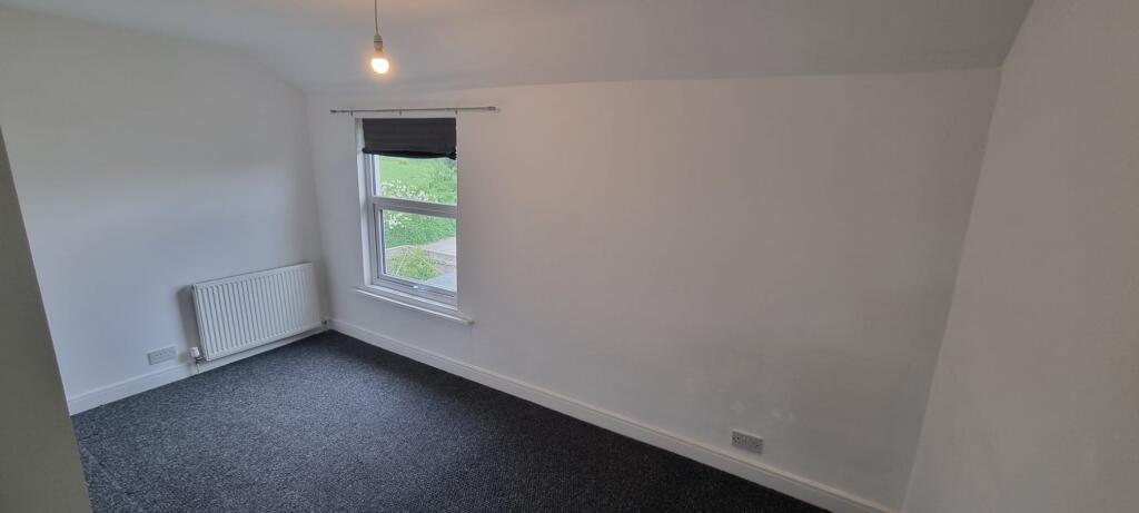 House in Durham - View 5