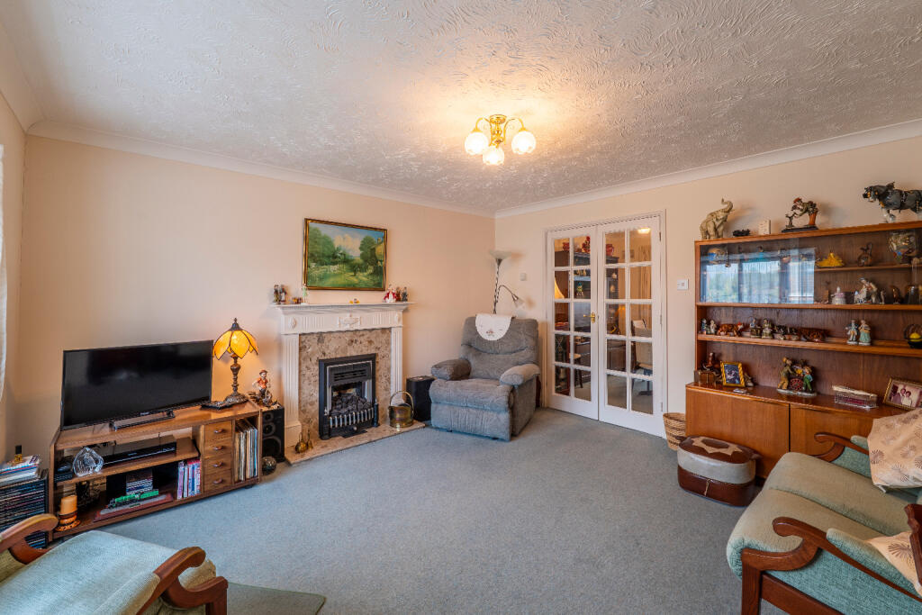 Foxglove Close, Fakenham, Norfolk photo 2