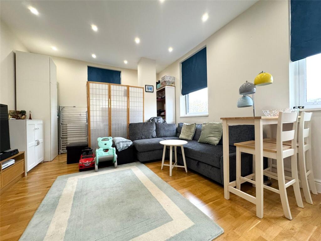 Main image of property: Ambassador House, 2 Cavendish Avenue, Harrow, HA1