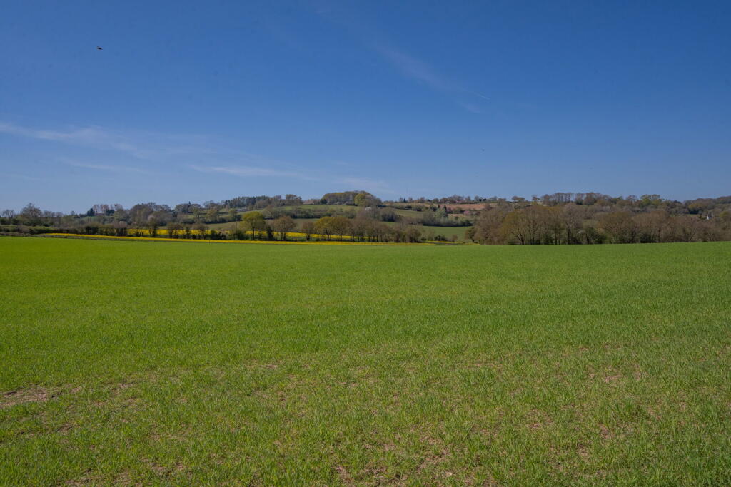 House in Worcester, Cradley - View 2