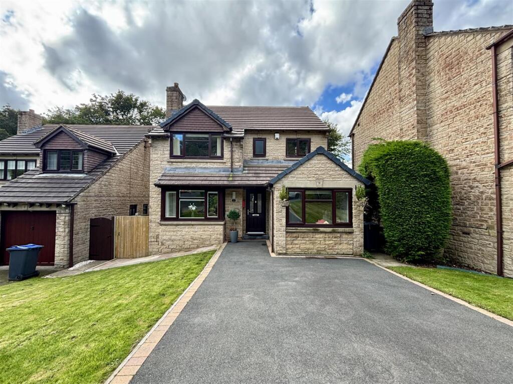 Main image of property: Cropredy Close, Queensbury, Bradford