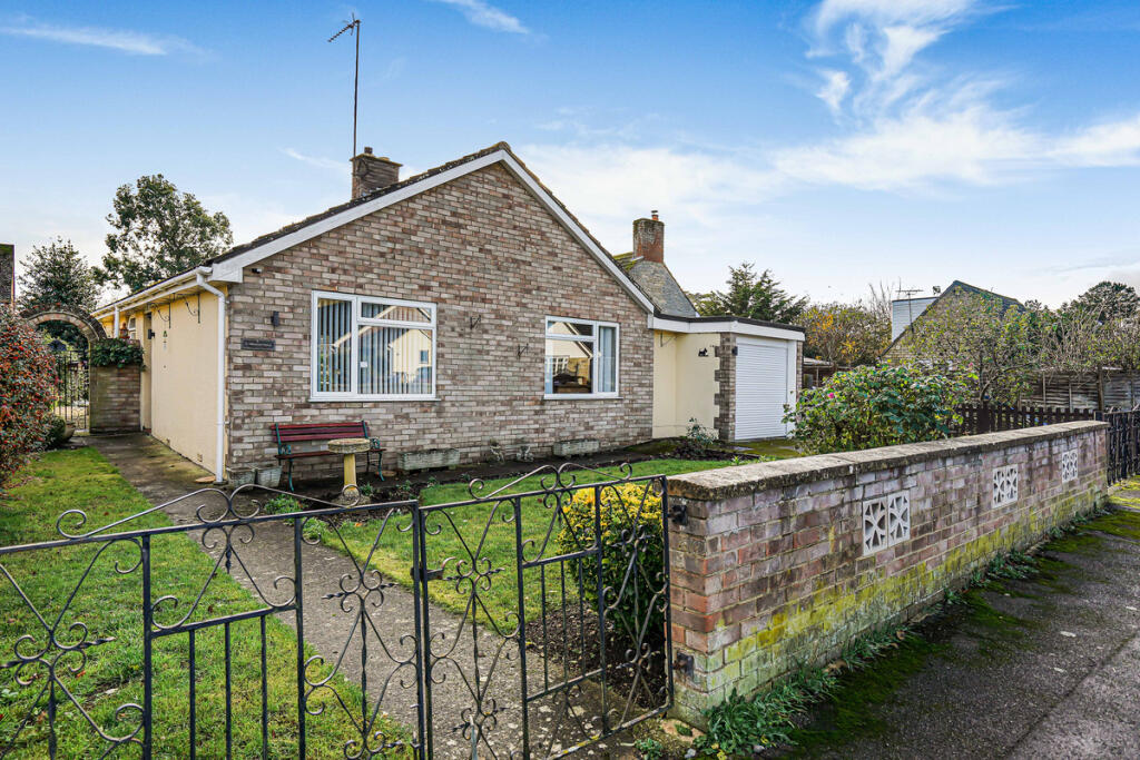 Main image of property: Westlands Avenue, Weston on the Green, OX25