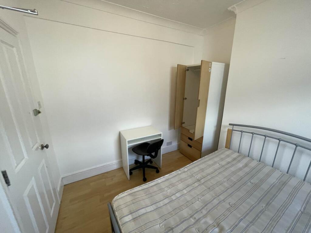 House in Cardiff, Tredegarville, Roath - View 5