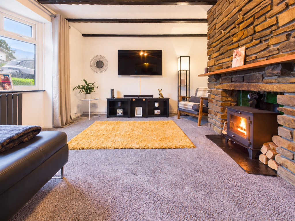 House in Abertridwr, Aber Valley - More