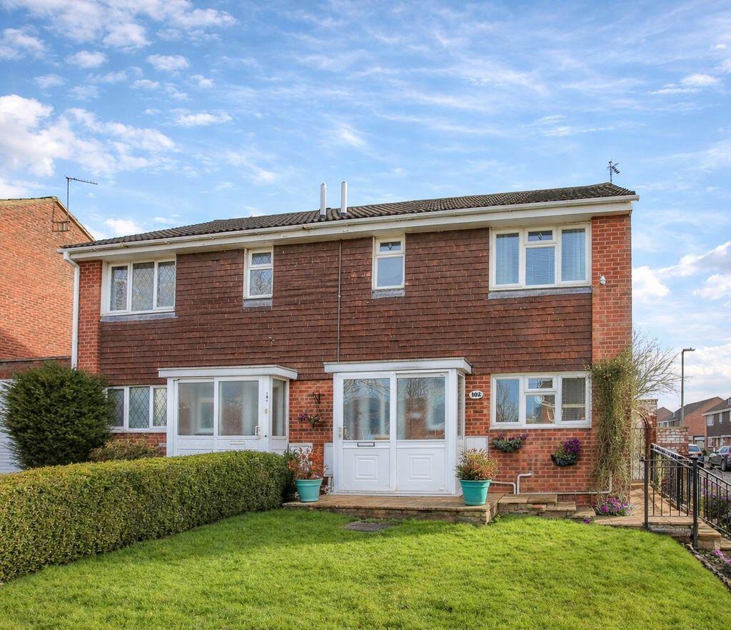 Main image of property: Sussex Drive, Banbury 