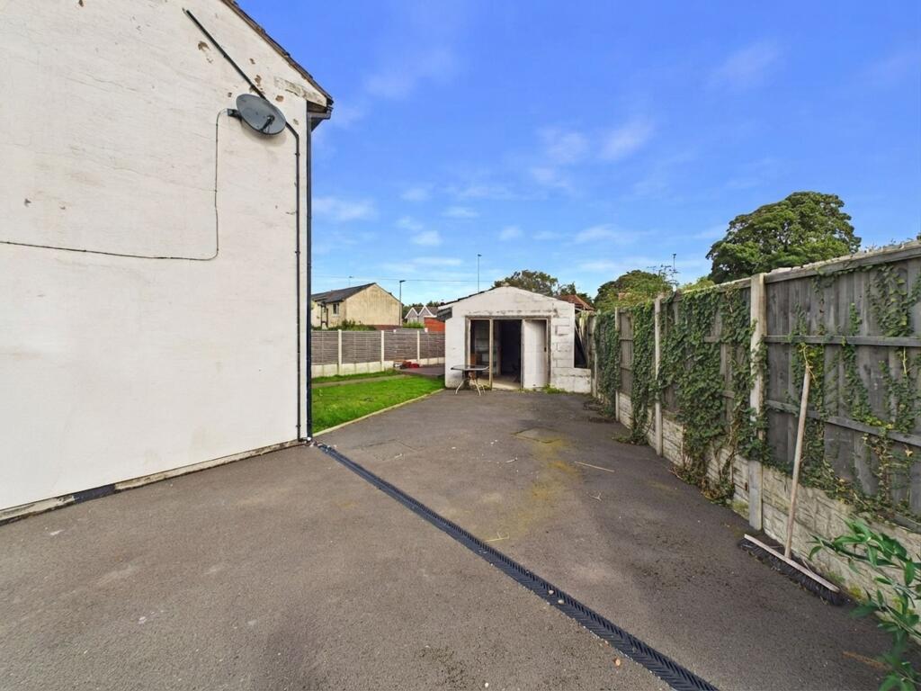 House in Blackburn, Livesey - View 4