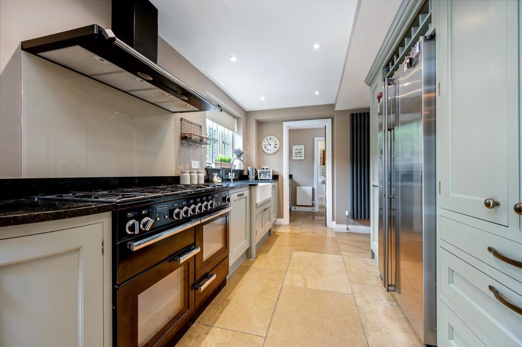 Main Street, East Bridgford - View 4