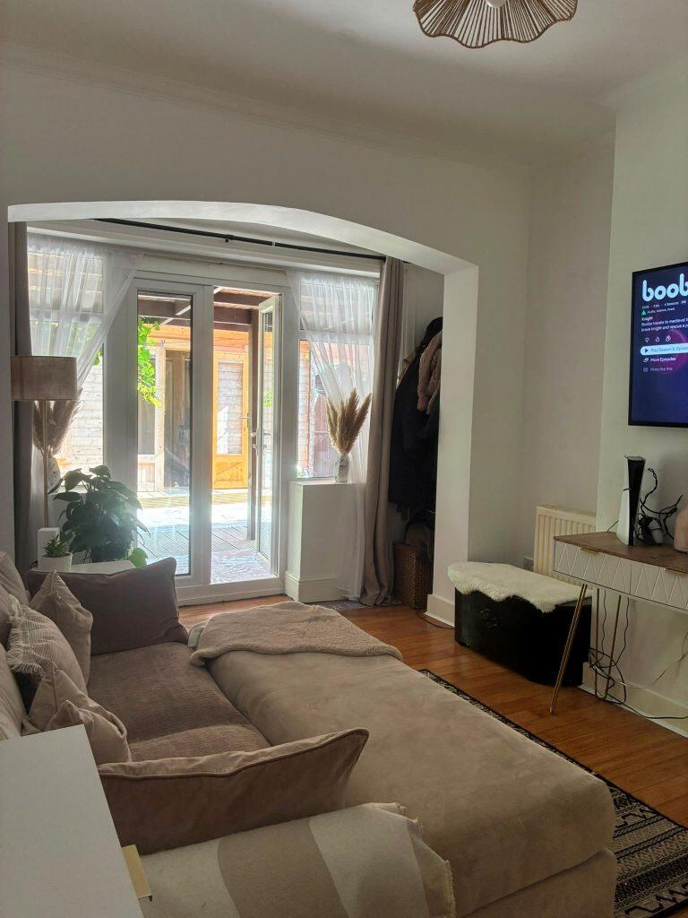 Apartment in Bournemouth - View 3
